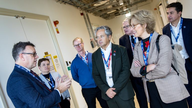 Harwell Quantum Cluster launch drives £1bn investment and 1,000 jobs in UK quantum tech