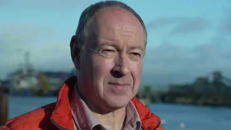 Portland Port Contains Maiden Castle Sewage Leak, Dorset Council Investigates