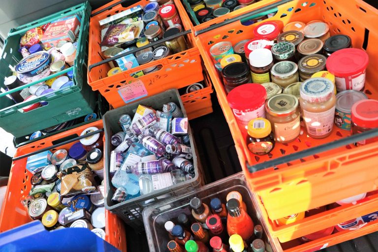 Stansted Airport donates 20 tonnes of food to local foodbanks 