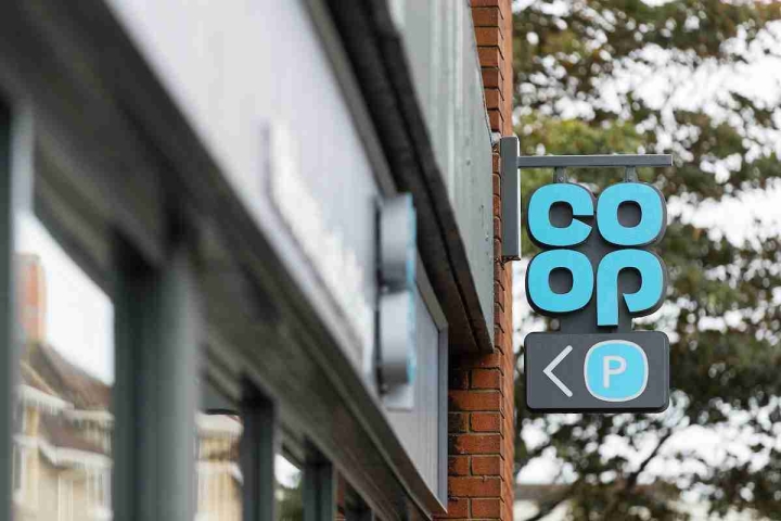 Co-op_____-002.jpg