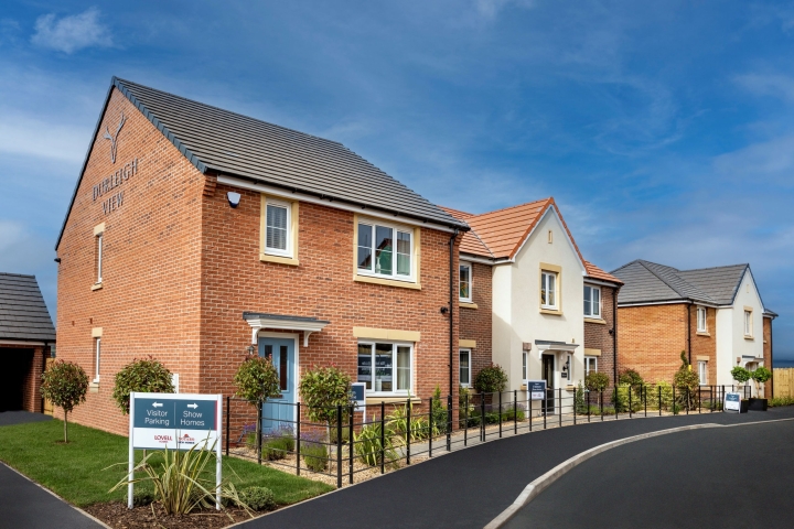Durleigh-View-Exterior-scaled.jpg