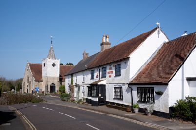 Fullers-ThePointerInn-Newchurch-03-scaled.jpg