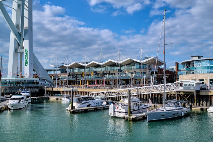 Gunwharf-Quays-2-scaled.jpg
