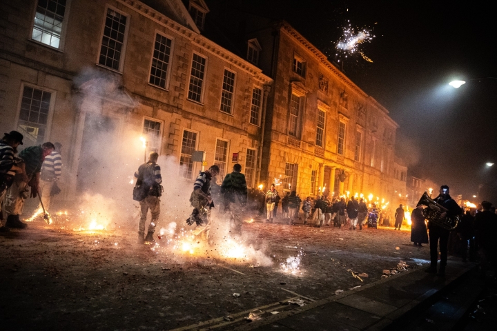 Lewes-bonfire-AGR.jpg